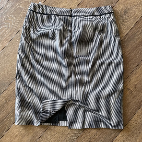 JACOB Pencil skirt - Picture 3 of 4